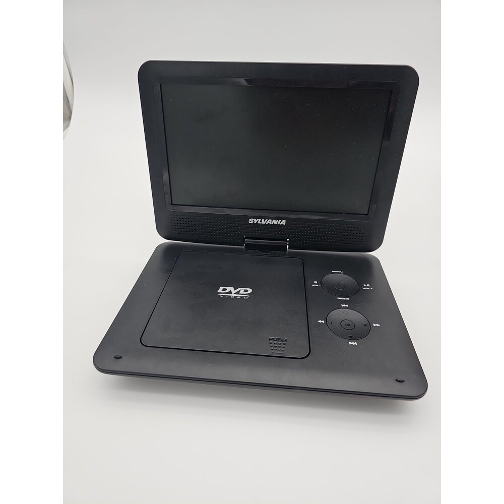 Sylvania SDVD 9020b Portable DVD Player  9LCD Swivel Screen w/Remote in box.